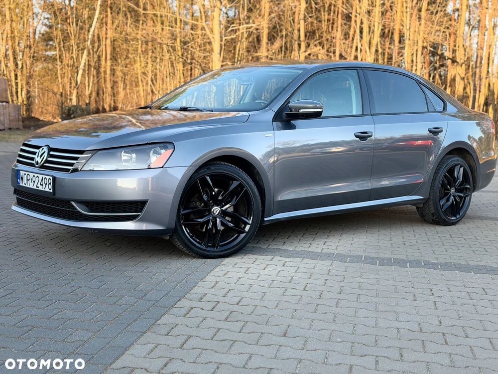 Volkswagen Passat - 25