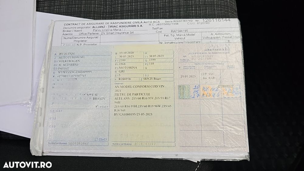 Volkswagen Passat 2.0 TDI DSG Comfortline - 13