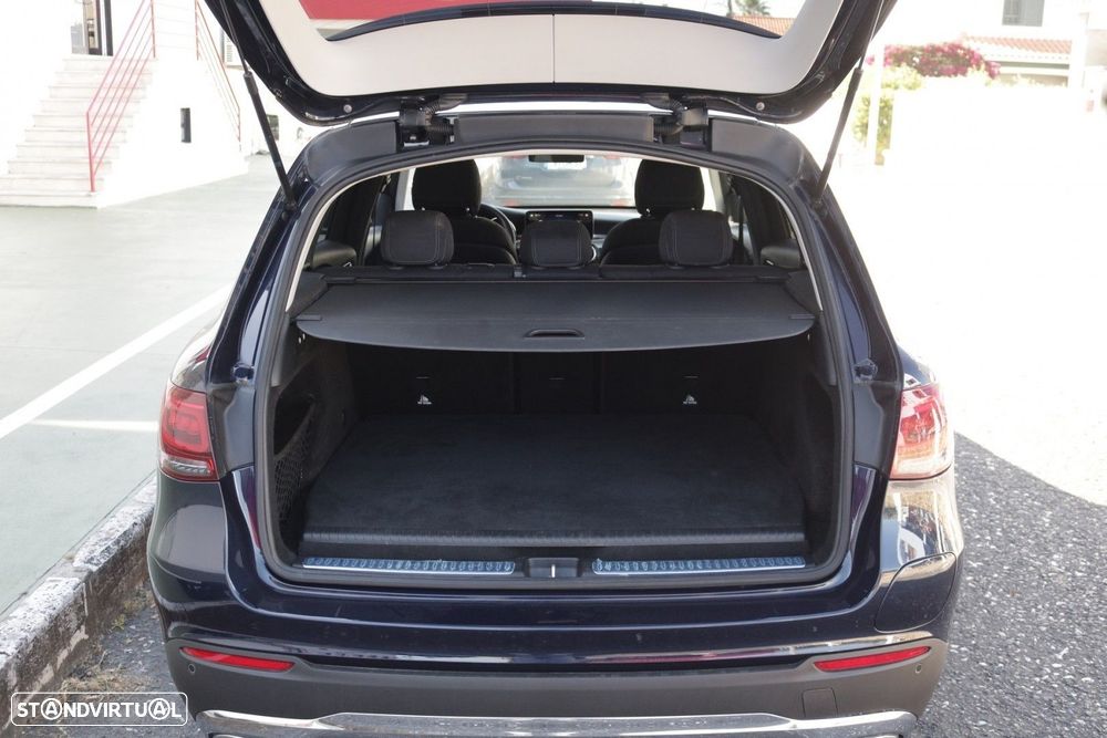 Mercedes-Benz GLC 300 - 19