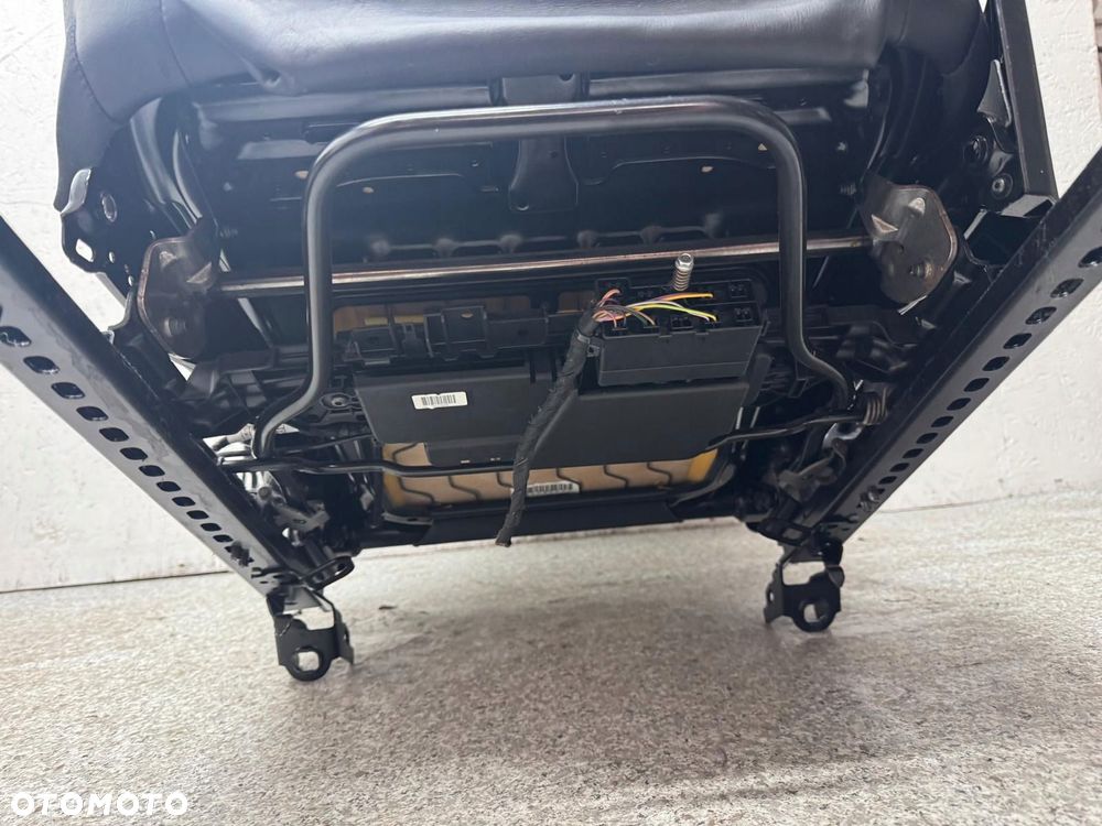 fotel lewy v40 ii 2012-2018r r-design w-wa - 6