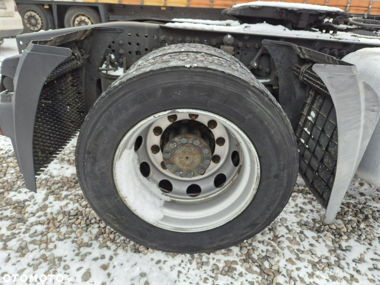Mercedes-Benz Actros - 33