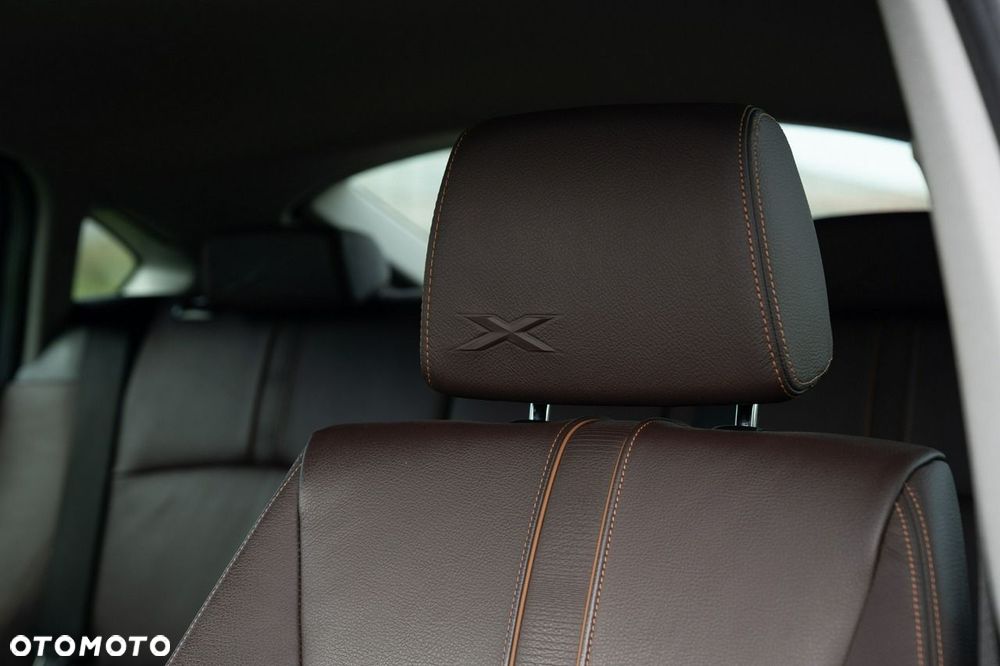 BMW X4 xDrive20d xLine - 29