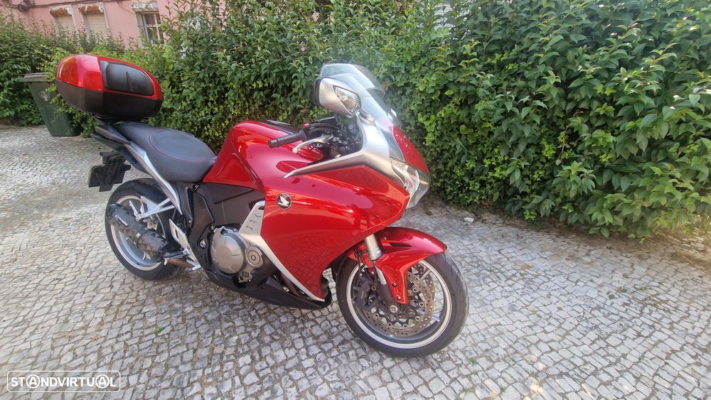 Honda VFR VFR 1200 F - 27