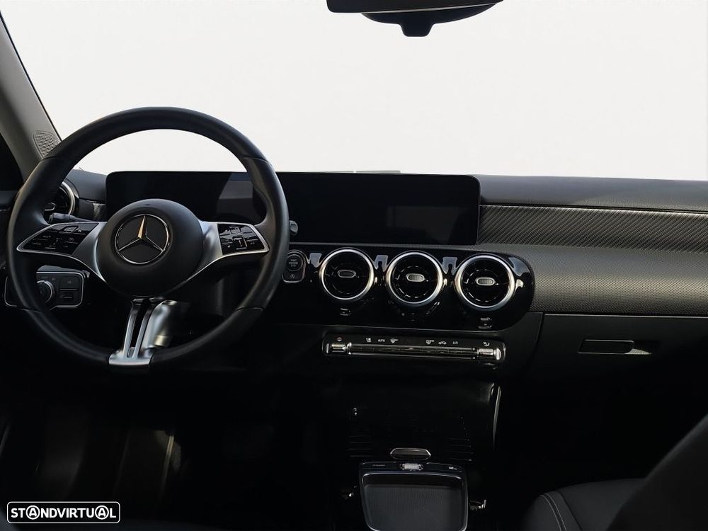 Mercedes-Benz A 180 - 12