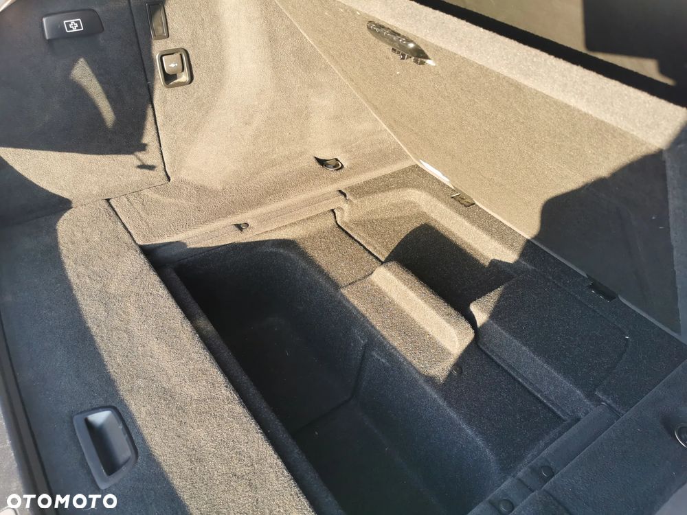 BMW Seria 3 320d xDrive - 18