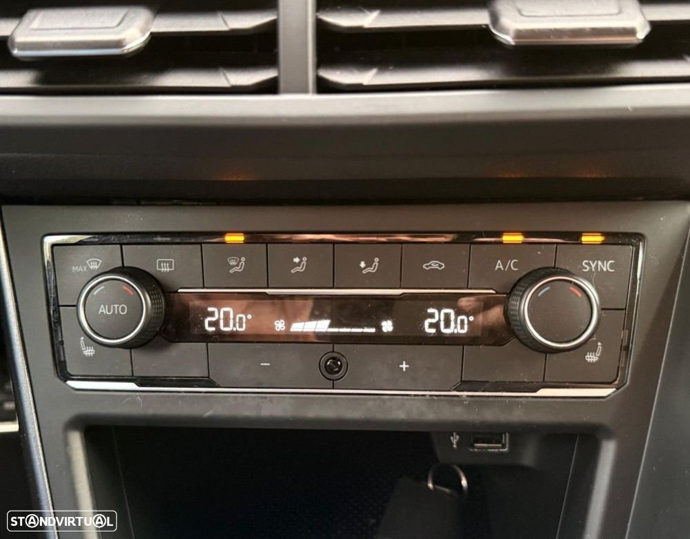 VW Polo 2.0 TSI DSG GTI - 30