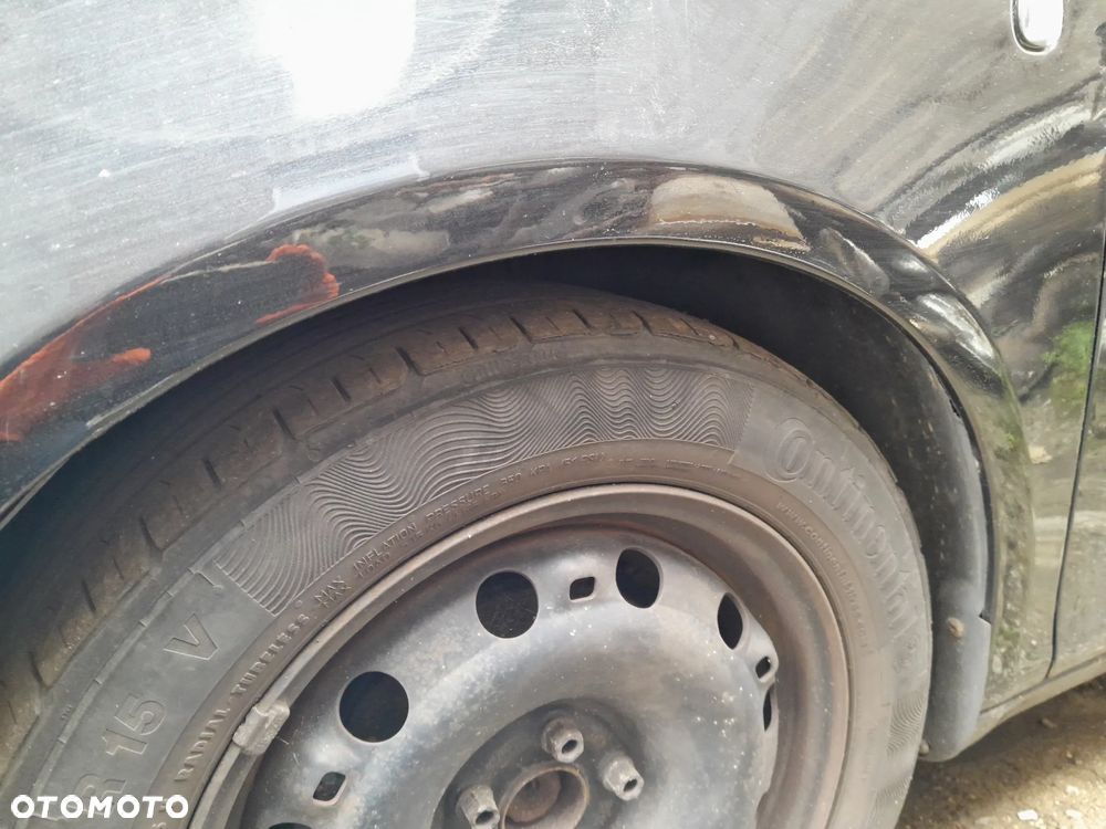 Błotnik przedni lewy SKODA Fabia II 07-10r. 9910 - 6