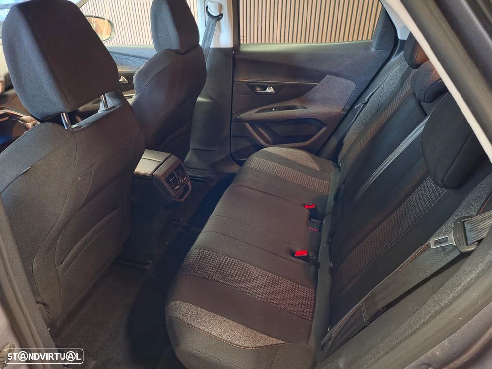 Peugeot 3008 1.5 BlueHDi Active - 5