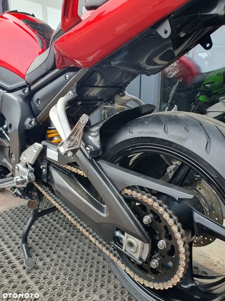 Yamaha FZ - 14