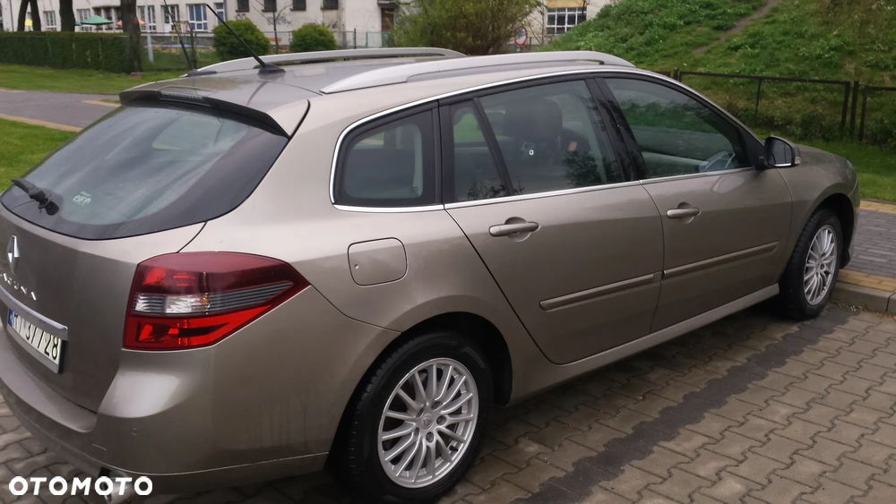 Renault Laguna 2.0 dCi Tech Run - 4