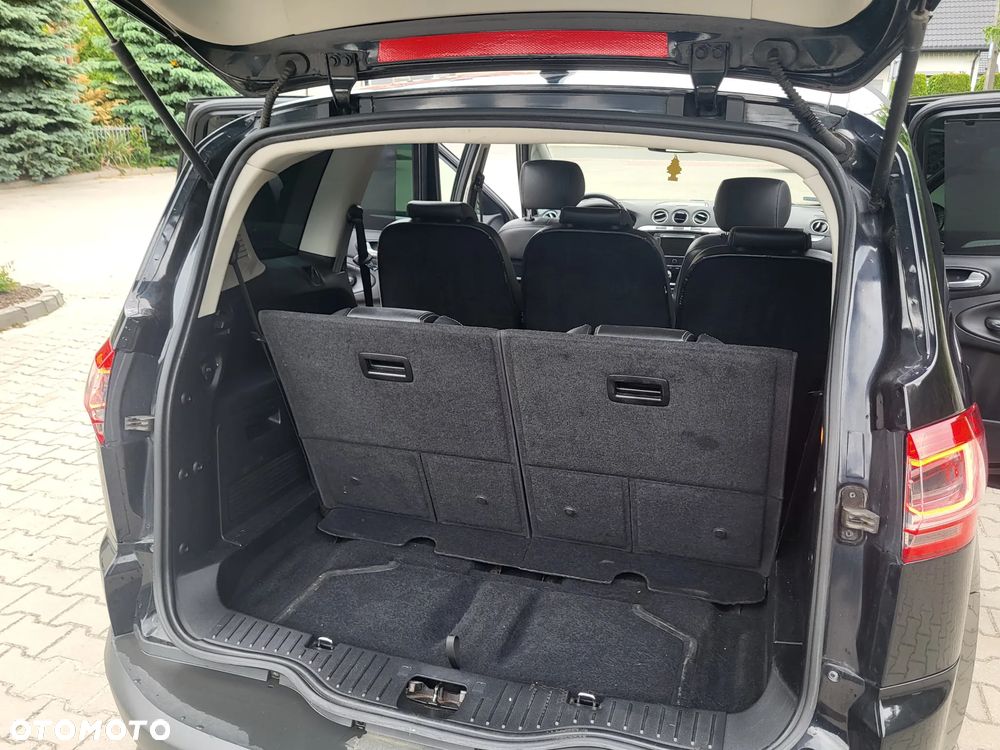 Ford S-Max 2.0 T Titanium - 20