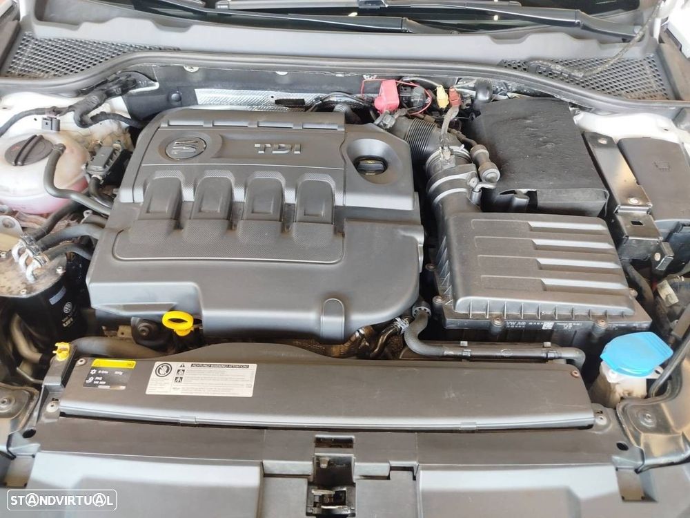 SEAT Leon SC 2.0 TDI DPF S&S FR - 38