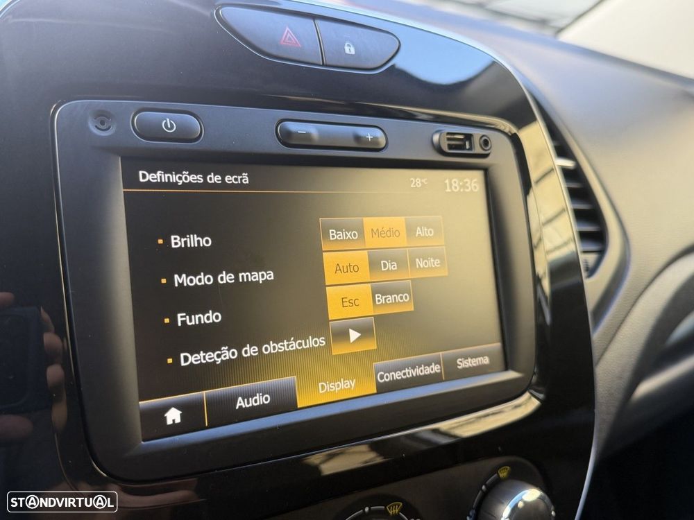 Renault Captur (ENERGY) TCe 90 LIMITED - 38