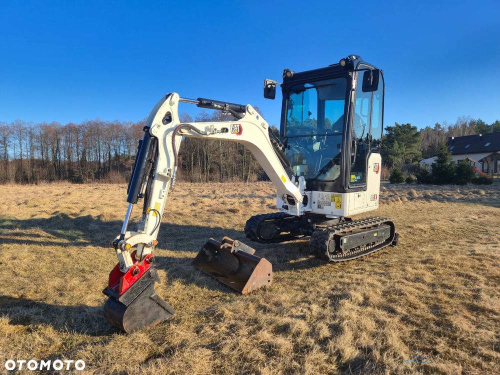 Caterpillar 301.8 - 1