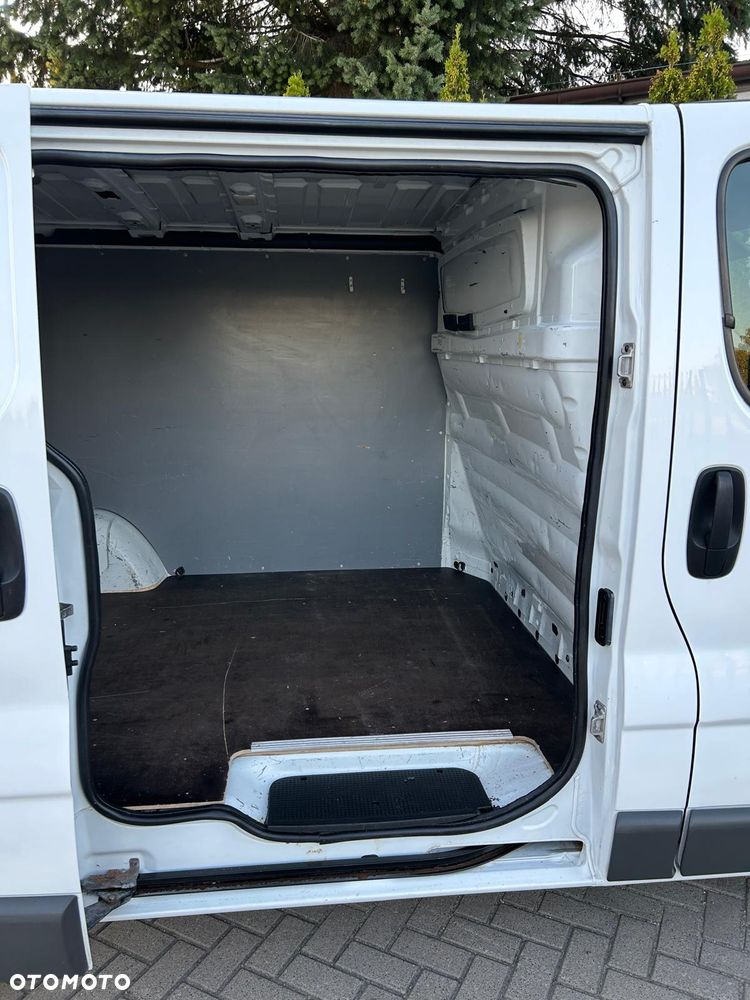 Renault Trafic - 20