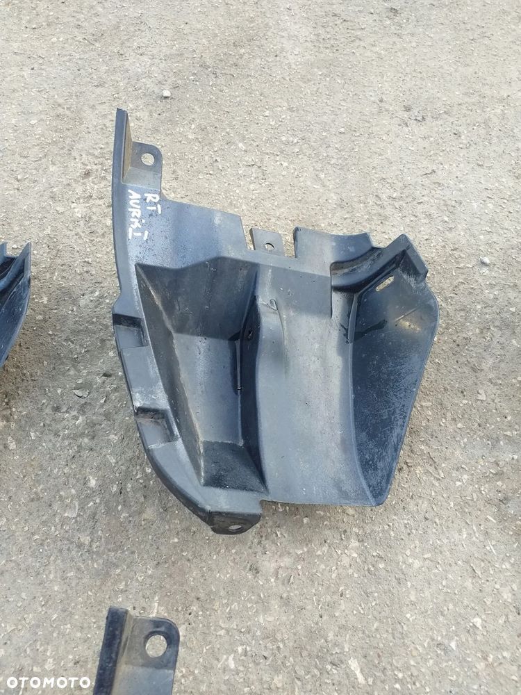 Toyota Auris I Nadkole tył tylne prawe chlapacz - 3