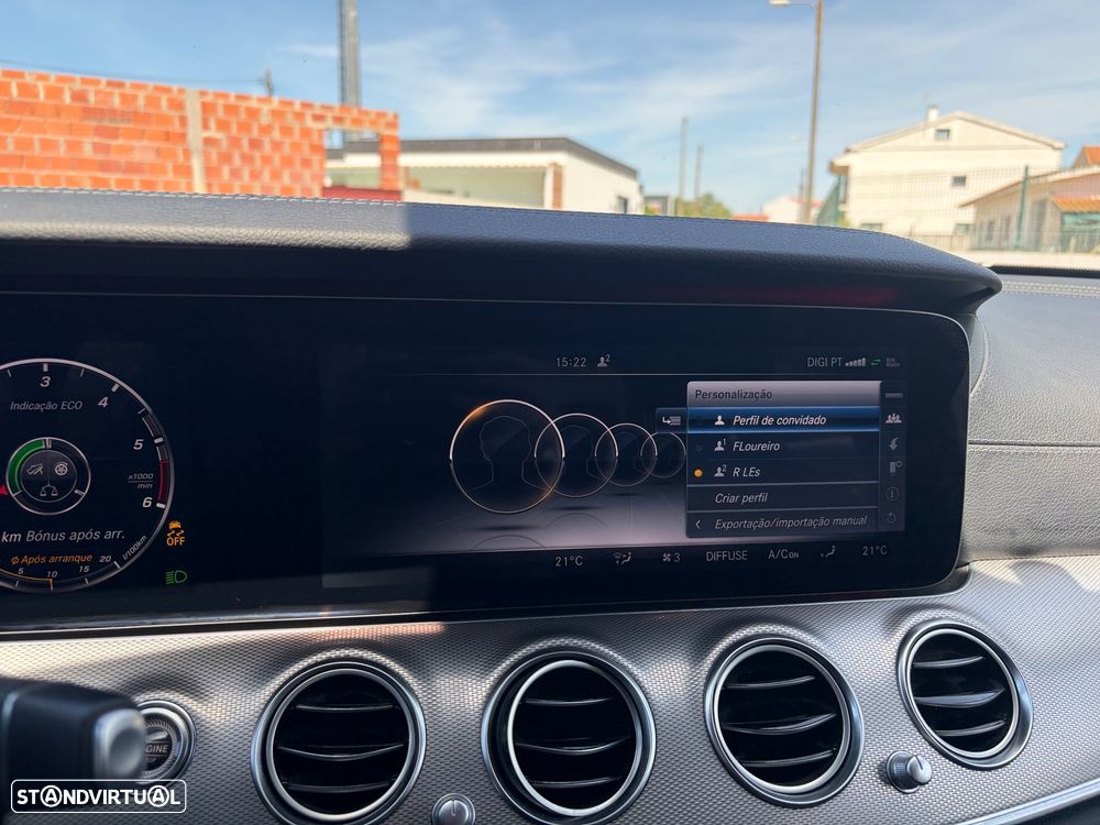 Mercedes-Benz E 220 d AMG Line - 48