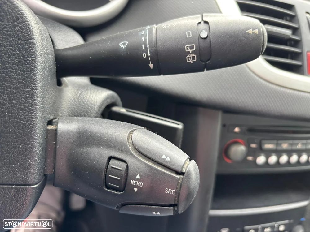 Peugeot 207 1.4 HDi Sport - 23