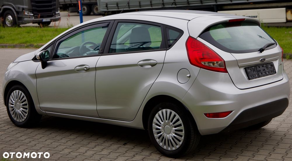 Ford Fiesta 1.25 Silver X (SVP) - 8