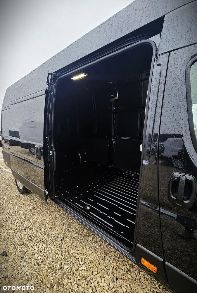 Toyota Proace MAX - 16