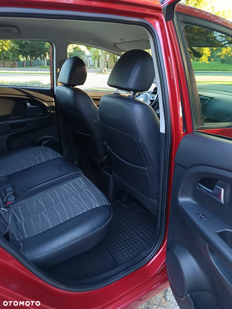 Kia Venga 1.4 Business Line - 16