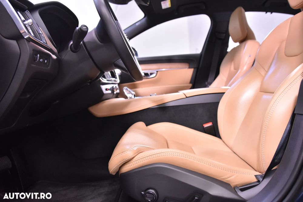 Volvo S90 - 22