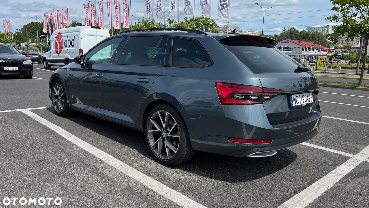 Skoda Superb Combi 2.0 TDI DSG SportLine - 5