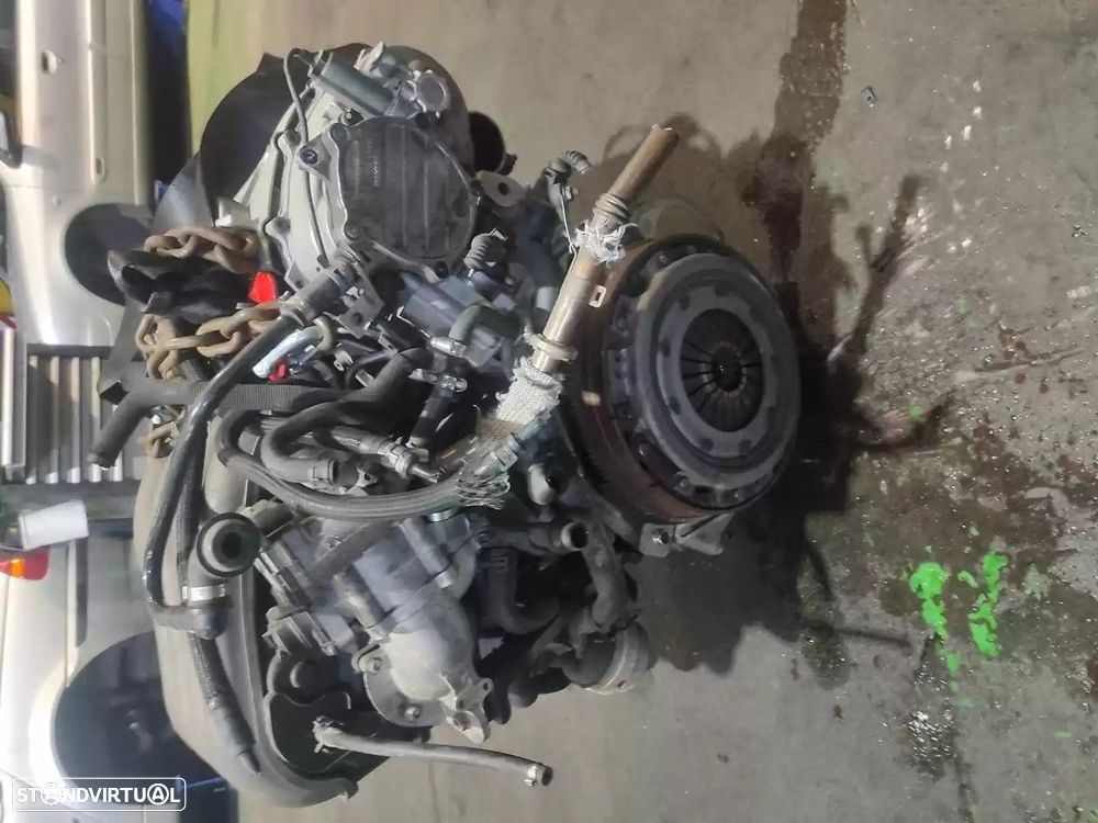 MOTOR COMPLETO AUDI A4 -AWA - 4