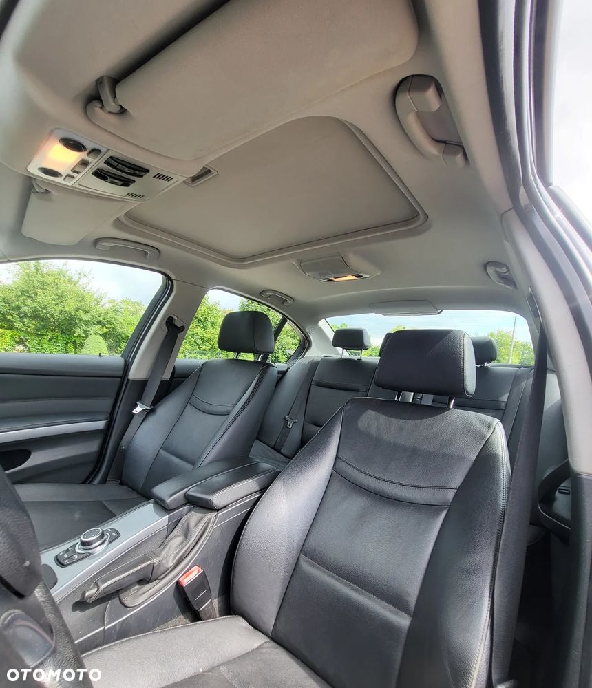 BMW Seria 3 320i Edition Sport - 21