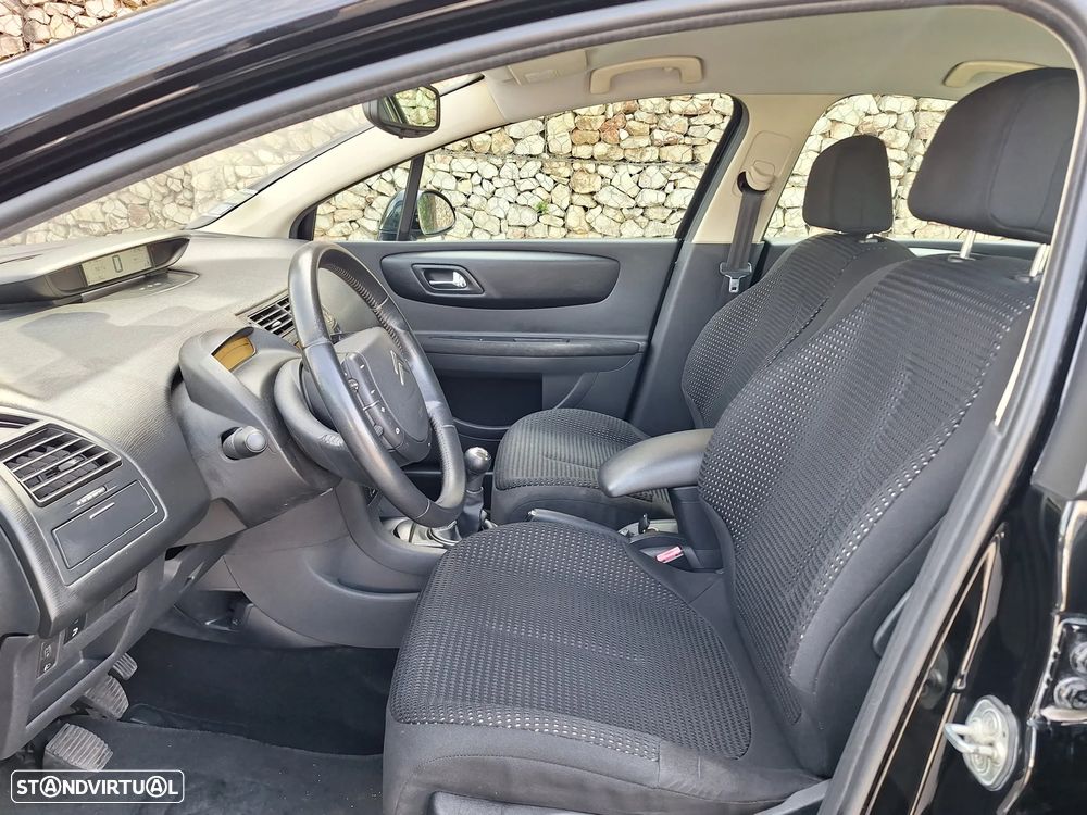 Citroën C4 1.6 HDi VTR Pack - 12