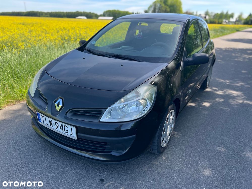 Renault Clio - 1