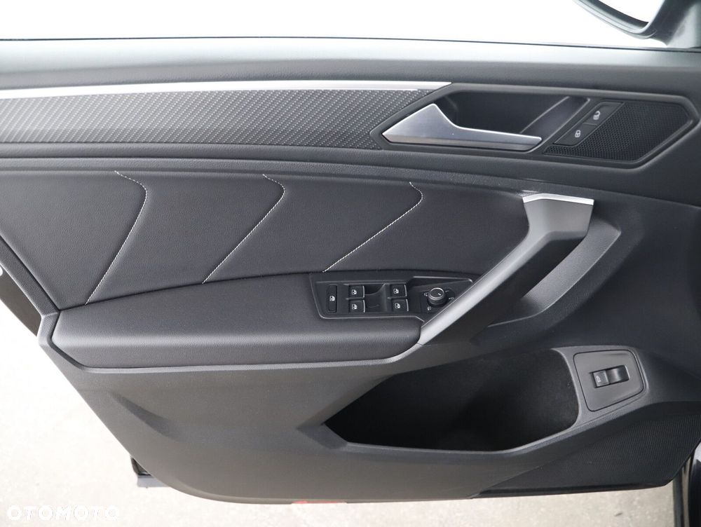 Volkswagen Tiguan Allspace - 14