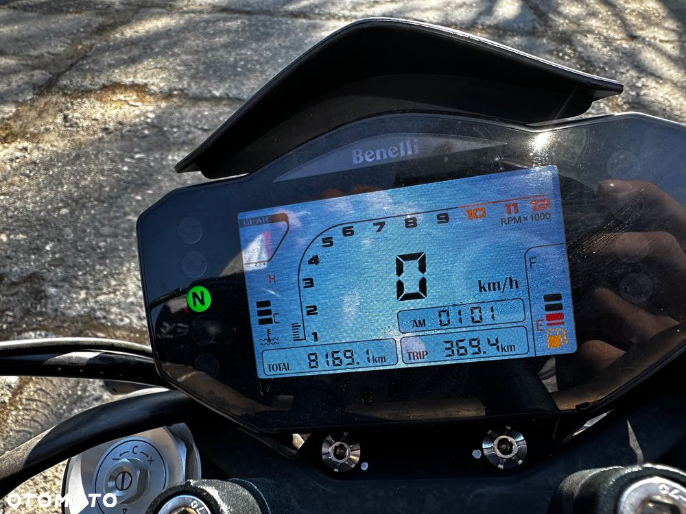Benelli 752 S - 15