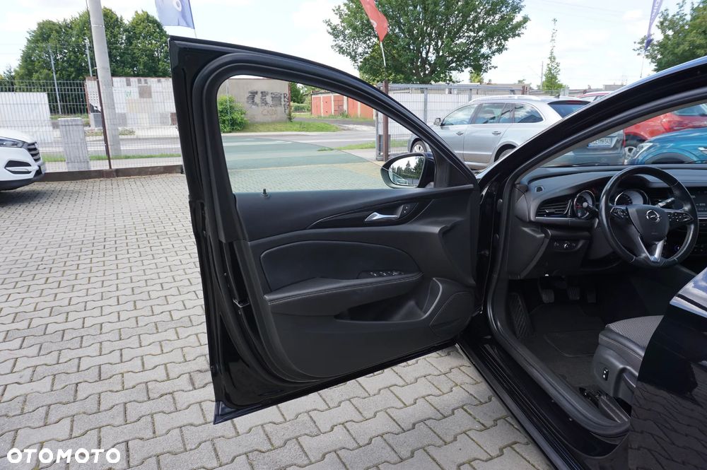Opel Insignia 1.5 ECOTEC Direct Inj Turbo Business Innovation - 18