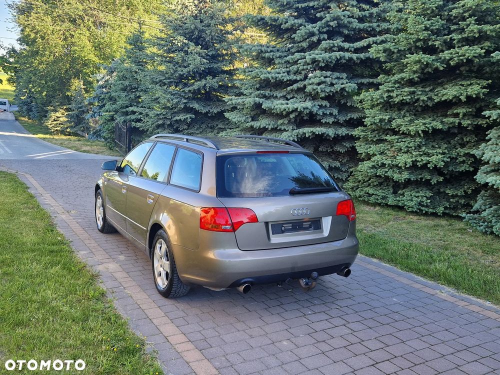 Audi A4 Avant 3.2 FSI quattro tiptronic - 11