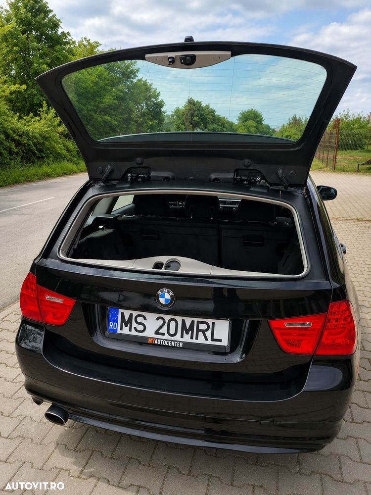 BMW Seria 3 320d - 13