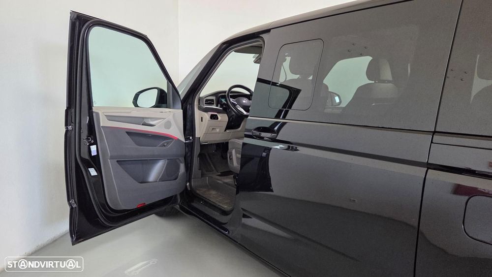VW Multivan 1.5 TSI Life Longa DSG - 18