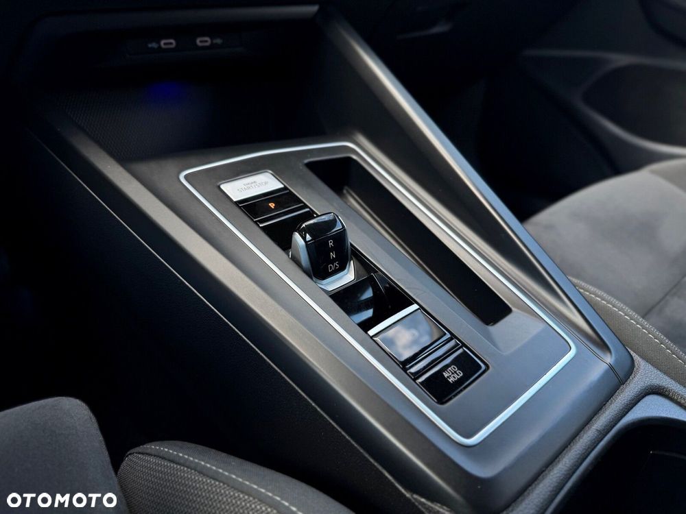 Volkswagen Golf Variant 2.0 TDI Style DSG - 24