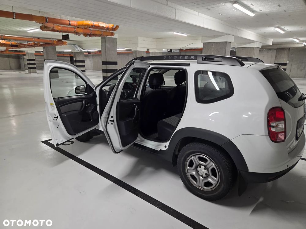 Dacia Duster 1.6 SCe Access S&S - 9