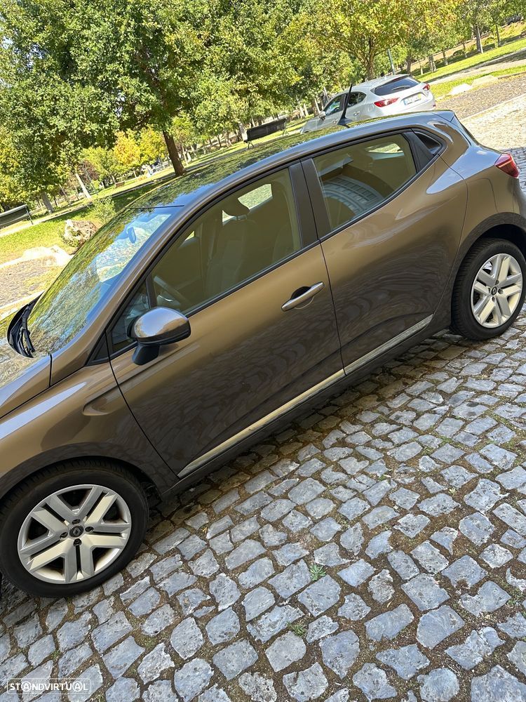 Renault Clio 1.0 TCe Intens - 30