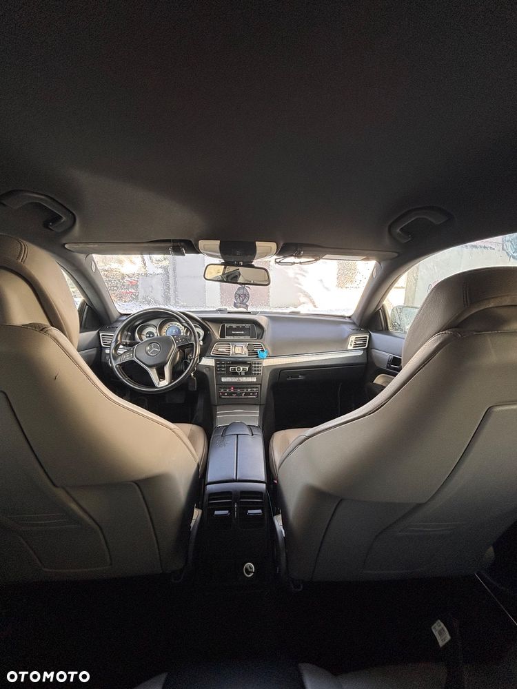 Mercedes-Benz Klasa E 220 CDI DPF BlueEFFICIENCY 7G-TRONIC Avantgarde - 8