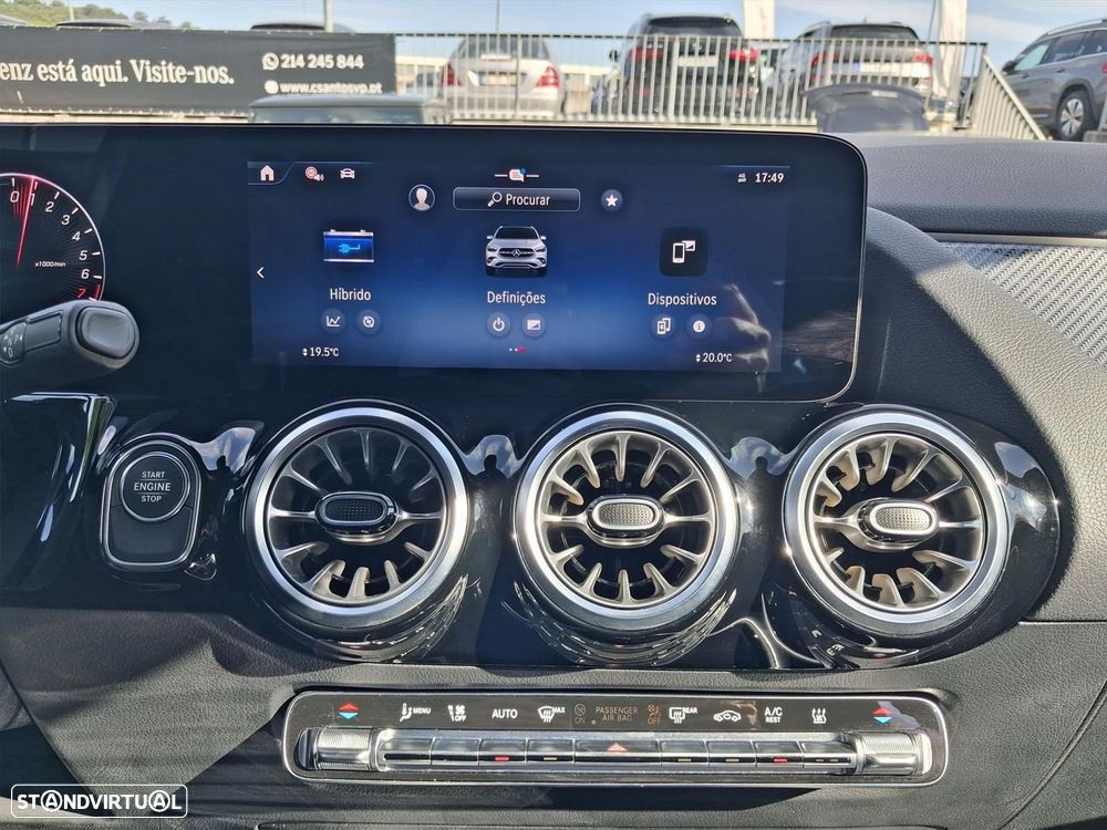Mercedes-Benz GLA 250 e AMG Line - 22