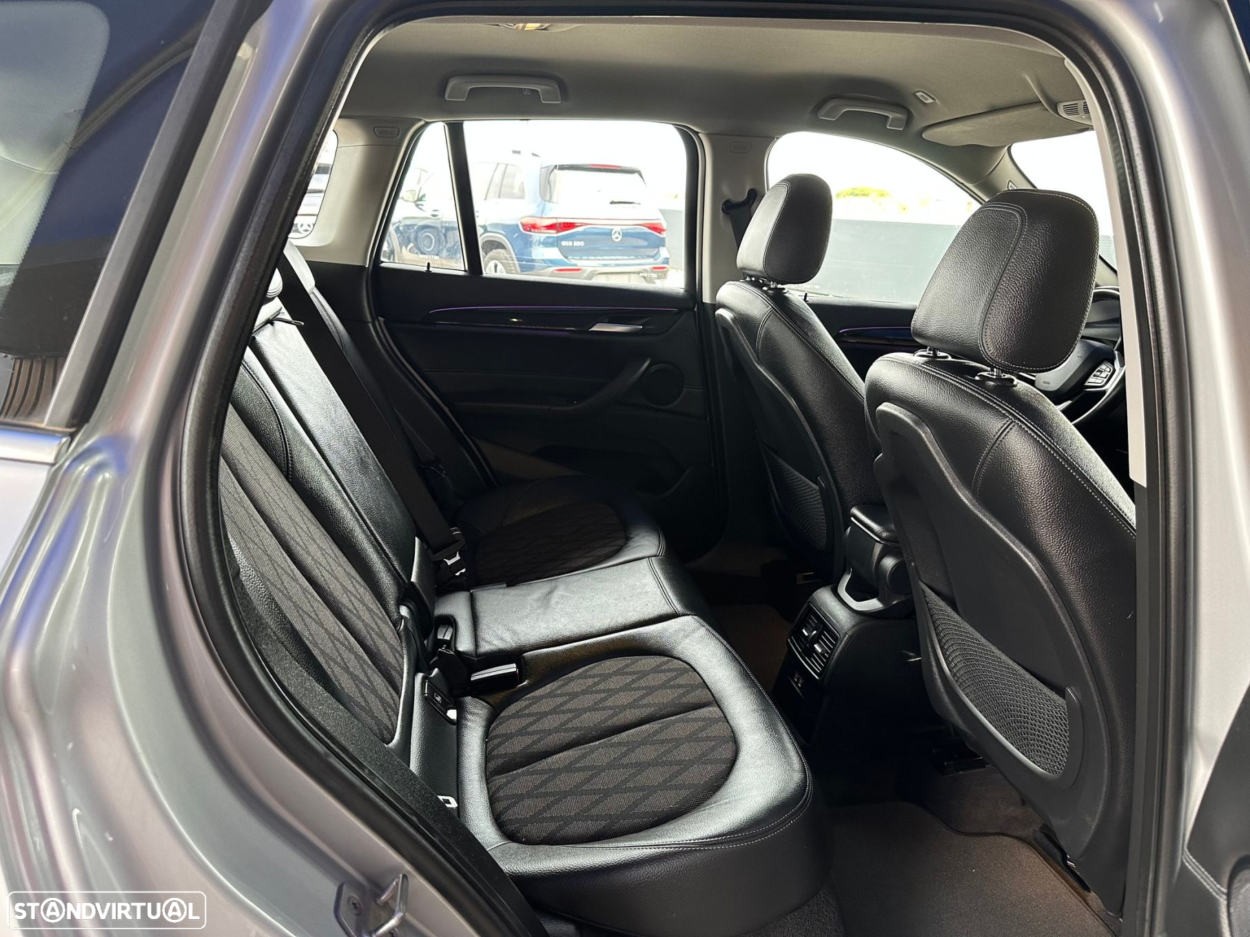 BMW X1 25 e xDrive xLine - 44