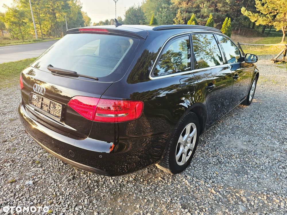 Audi A4 Avant 2.0 TDI DPF multitronic Attraction - 9