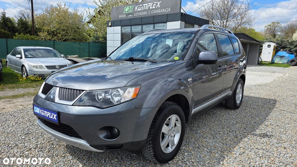 Mitsubishi Outlander 2.0 DI-D 4WD Inform - 1
