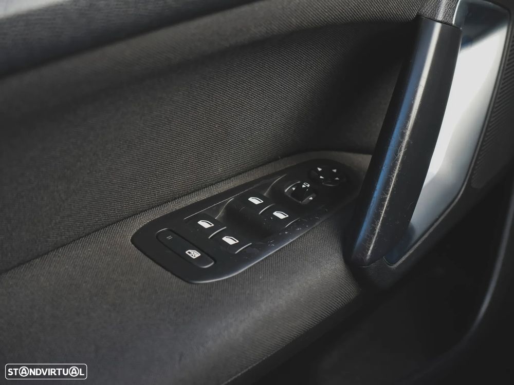 Peugeot 308 BlueHDi FAP 120 Stop & Start Active - 26