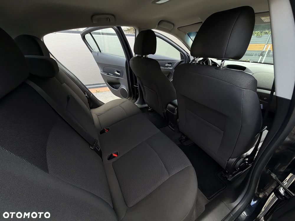 Chevrolet Cruze 1.8 LT+ - 18