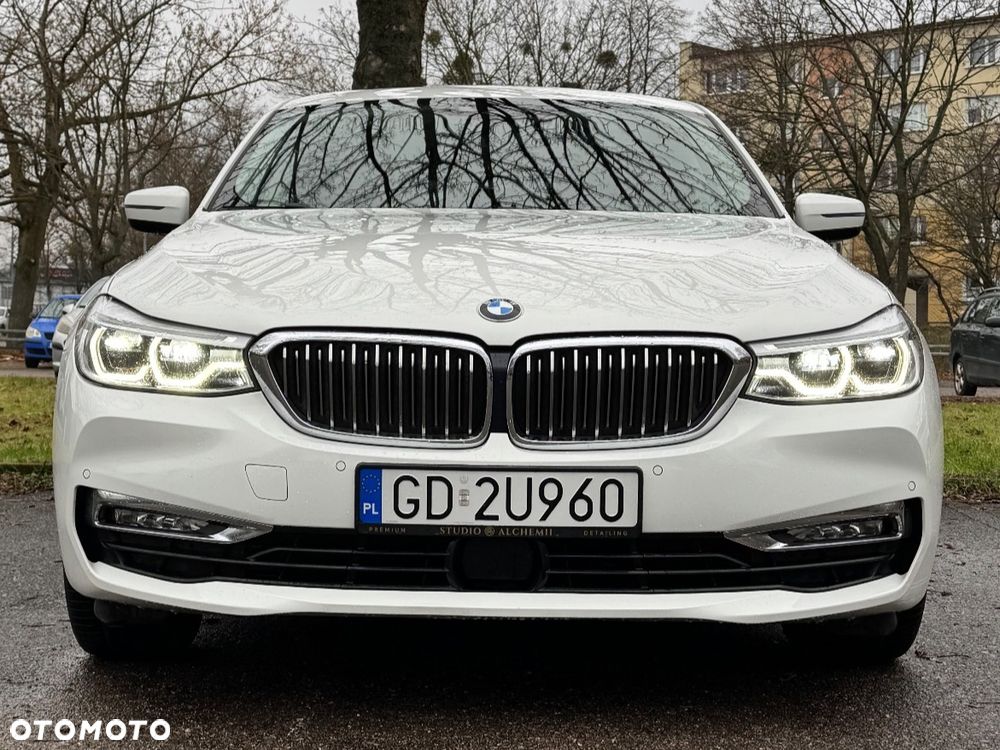 BMW 6GT - 2