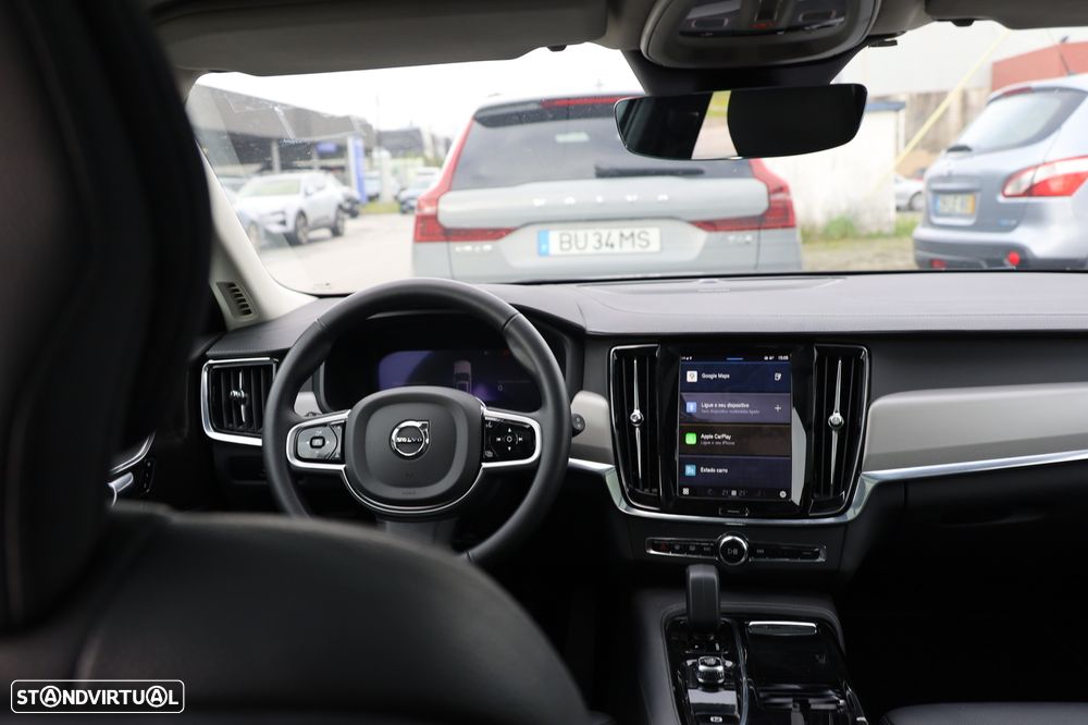 Volvo V90 2.0 T6 PHEV Plus Dark AWD - 15