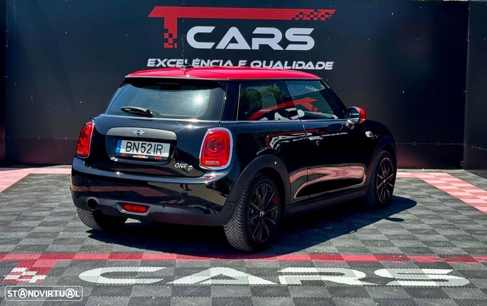 MINI 3 Portas One D - 3